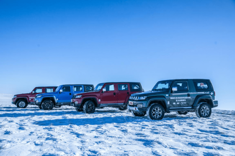 英雄|BJ40 P系列“刀锋英雄版”正式入列,欢迎嫦娥回家！