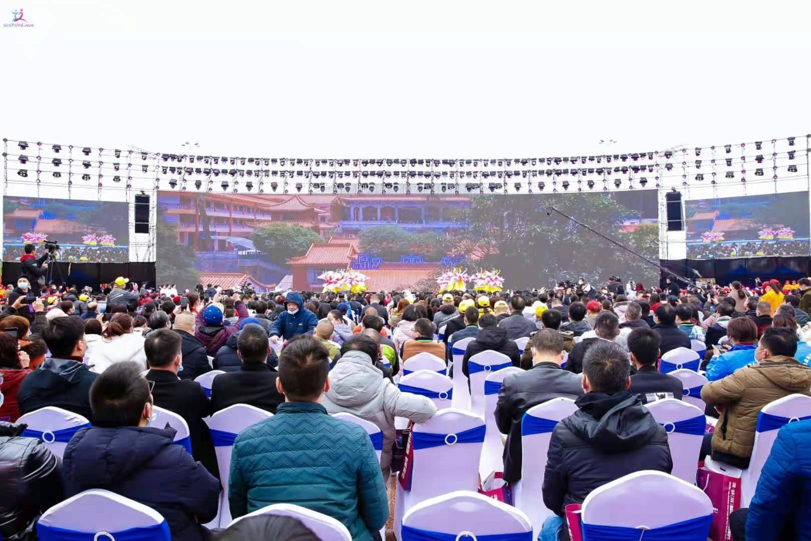 首届中国·桂平（木乐）国际文化旅游休闲运动服装节隆重开幕