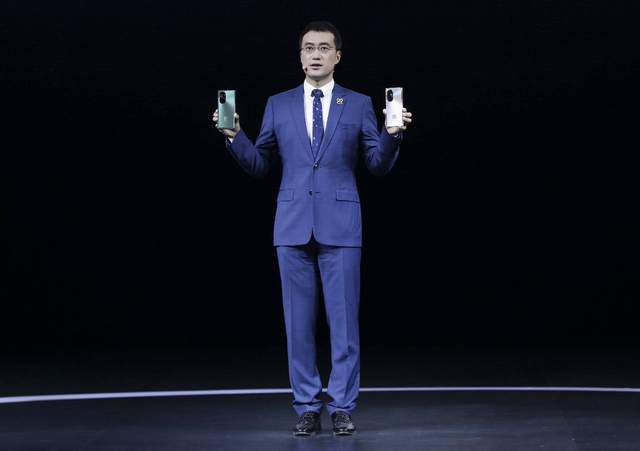 华为nova8系列手机3299元起正式发布。你能以这个价格购买它们吗?