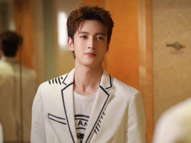 爱奇艺电视剧推荐超甜片段 8420de2400bb4d5db39e8c78347a4653.jpeg