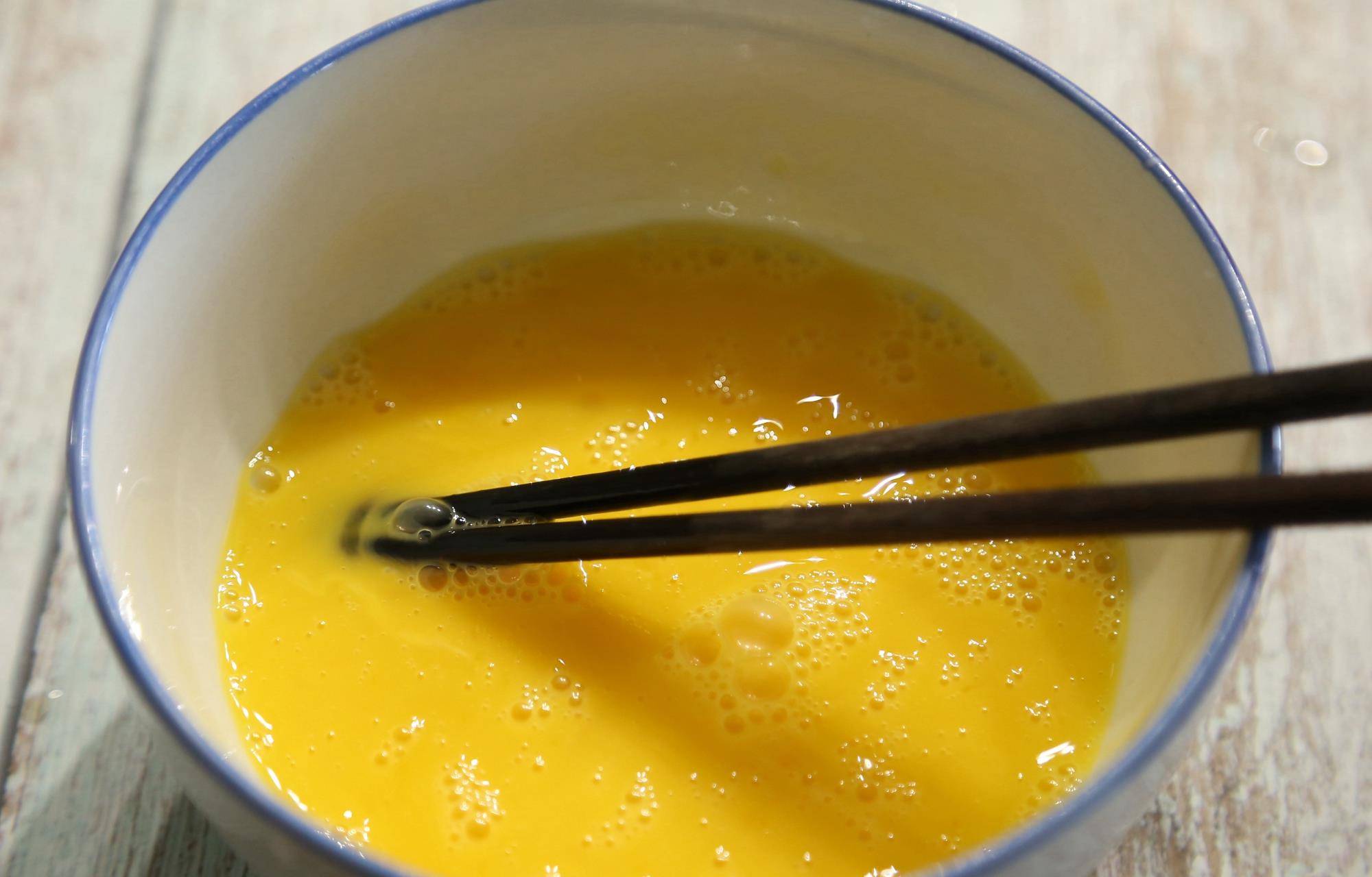 辅食鸡蛋第一次加多少 6b10f621bf624653b31267080398709b.jpeg