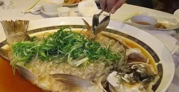 面鱼屎骷髅头猜一成语_骷髅头素描(2)