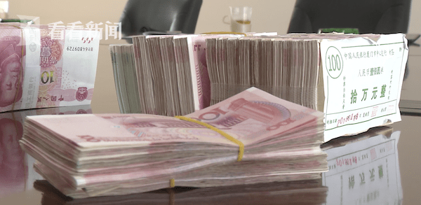 经查,吴某能和吴某源涉案的流水金额高达500万元,有的赌客一天之内就输