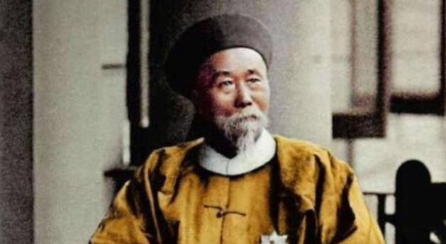 还有一位妾室叫冬梅,与李鸿章相差30岁,原是赵小莲的陪嫁丫鬟.