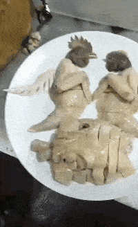 原创搞笑gif段子看的我尴尬症犯了好想上去给他弄下来