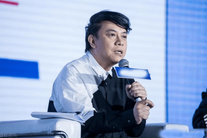 常石磊与王源互动,意外暴露性取向问题