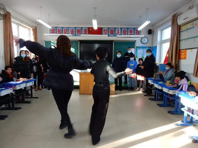 大兴区庞各庄镇第二中心小学开展庆祝元旦主题活动