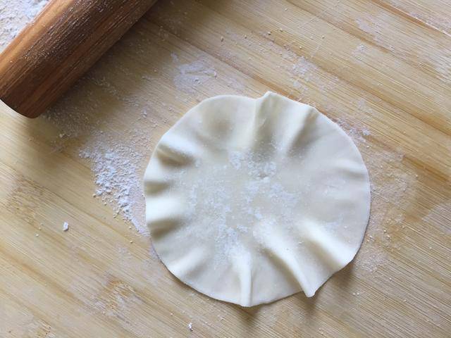 孩子吵着要吃这个烧麦,营养丰富味道好,做法很简单
