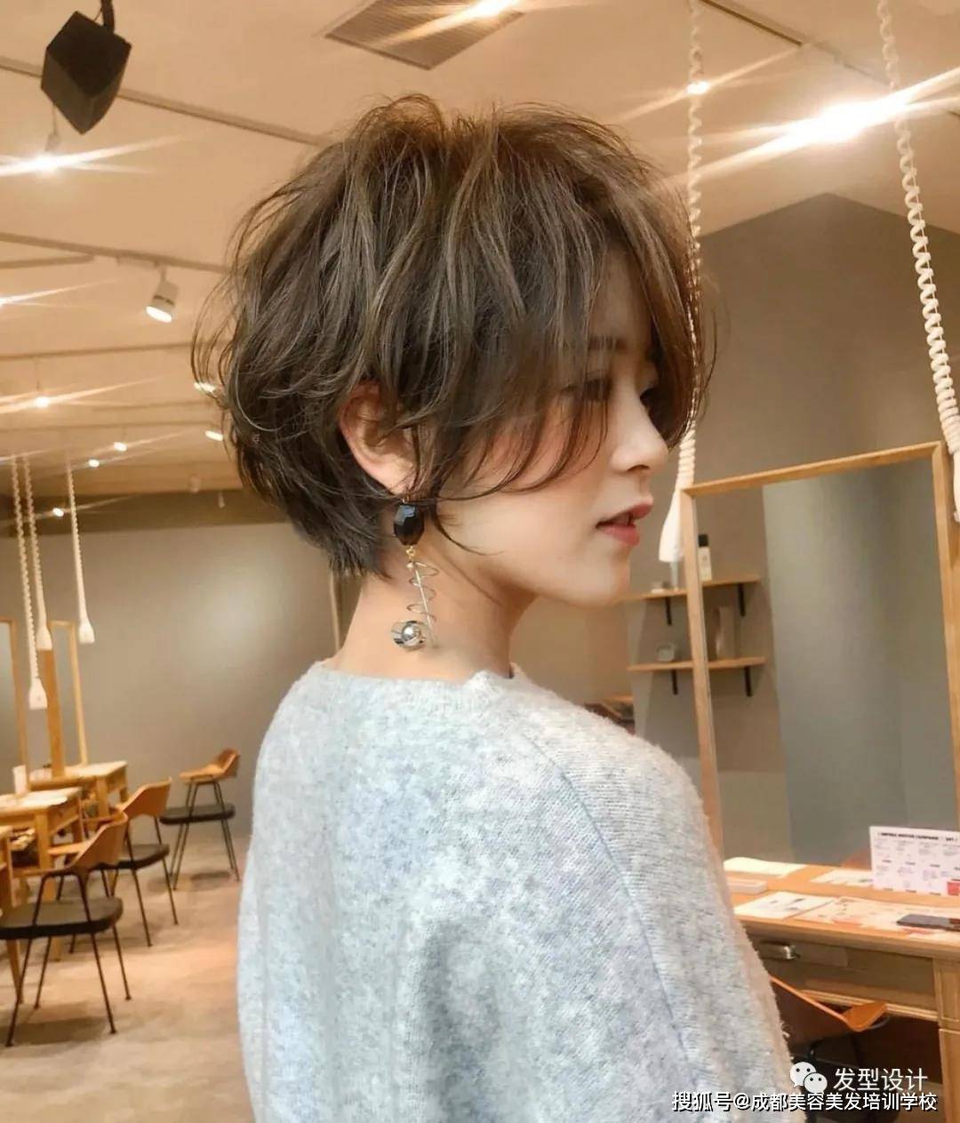 短发图片2021年,2021年短发最新发型女 2021最新"干净利落"短发