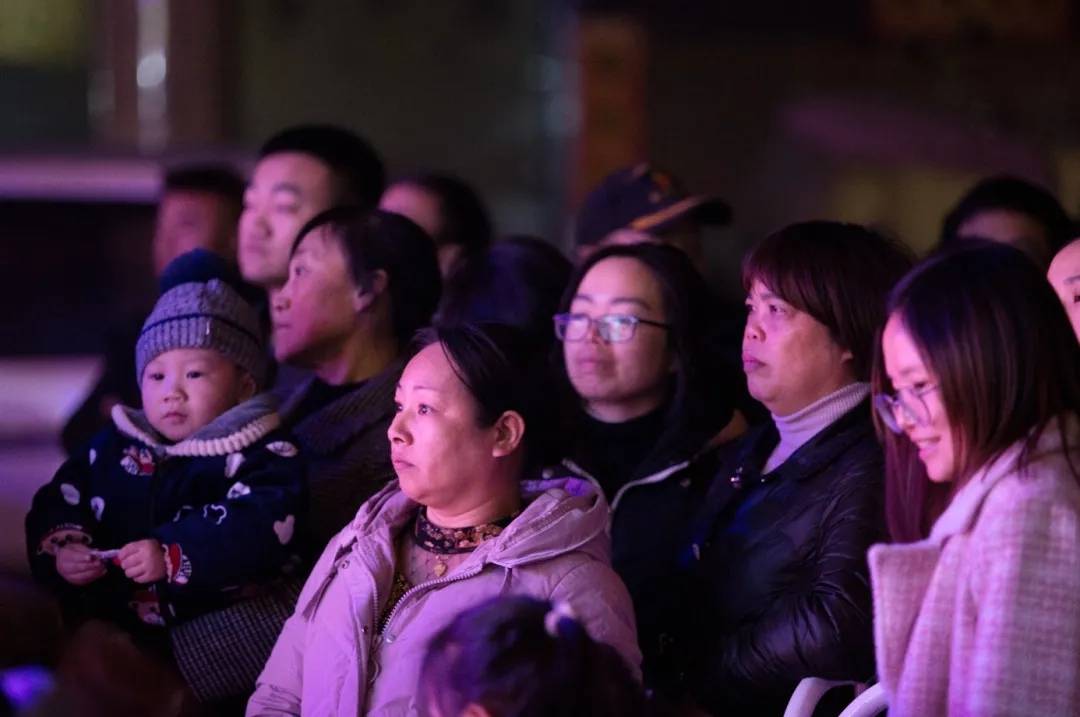广东莞邑名仕贸易有限公司是一家专门从事高品质原装原瓶进口葡萄酒在全国市场招商加盟的品牌运营连锁企业