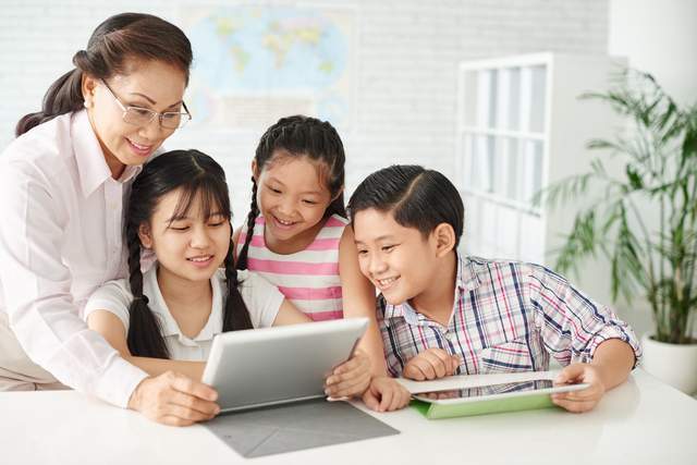 怎么当职业学校的老师 9aa8ddedbd4c4cc8ac9323bf770f67fd.jpeg