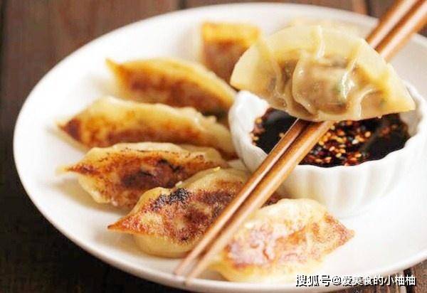 饺子直接煎 3d47725b912046a0a49bb680a22cb038.jpeg