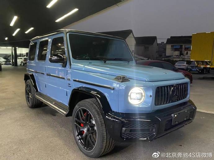 新款g63 暗影之翼特别版 海蓝色金属漆 北京奔驰4s店 amg