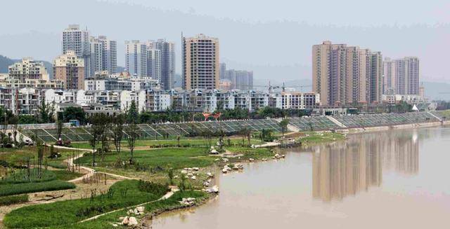 射洪县历年GDP_射洪县沱牌镇(2)