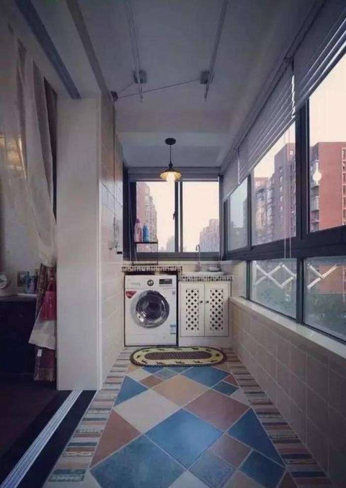 安装门多少钱一平 ec4c2a40cb174c658964b82f9fcfe947.jpeg