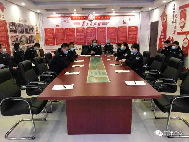 忠什么担成语_忠犬八公是什么狗(2)