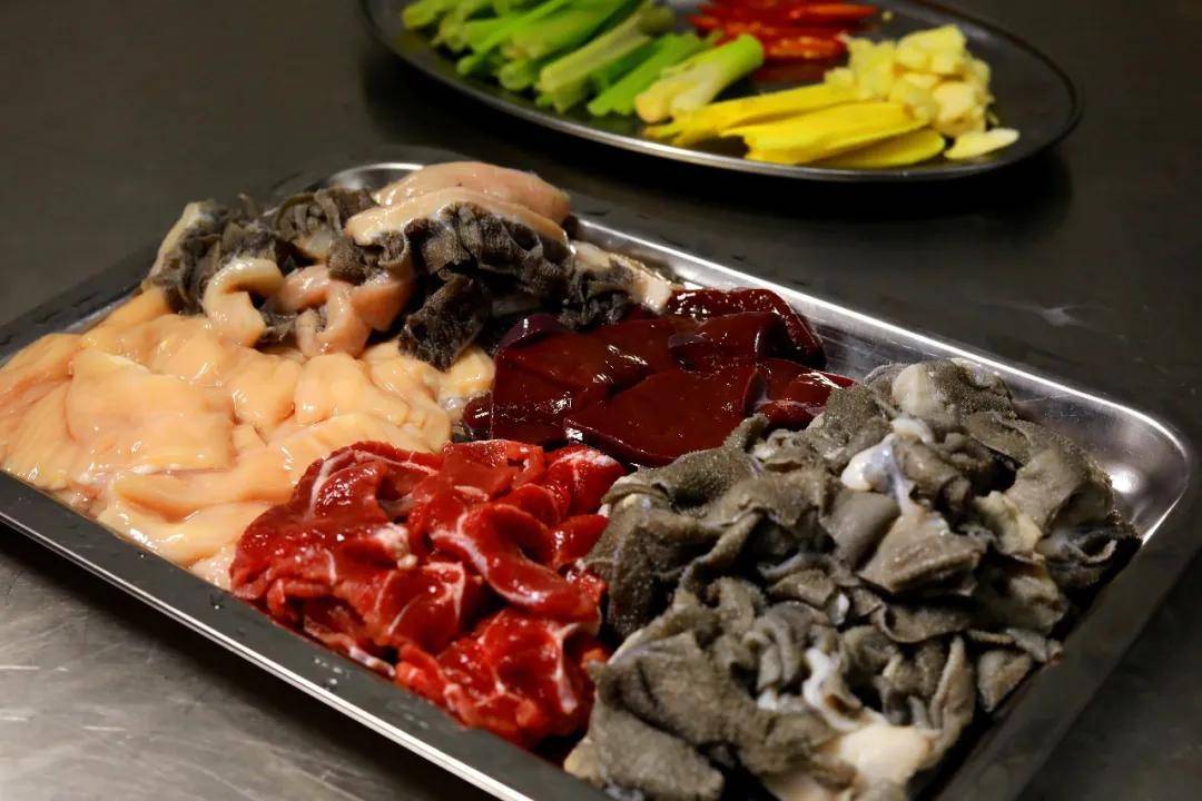 "鲜到爆"的生料爆炒来了,开业还送现金!
