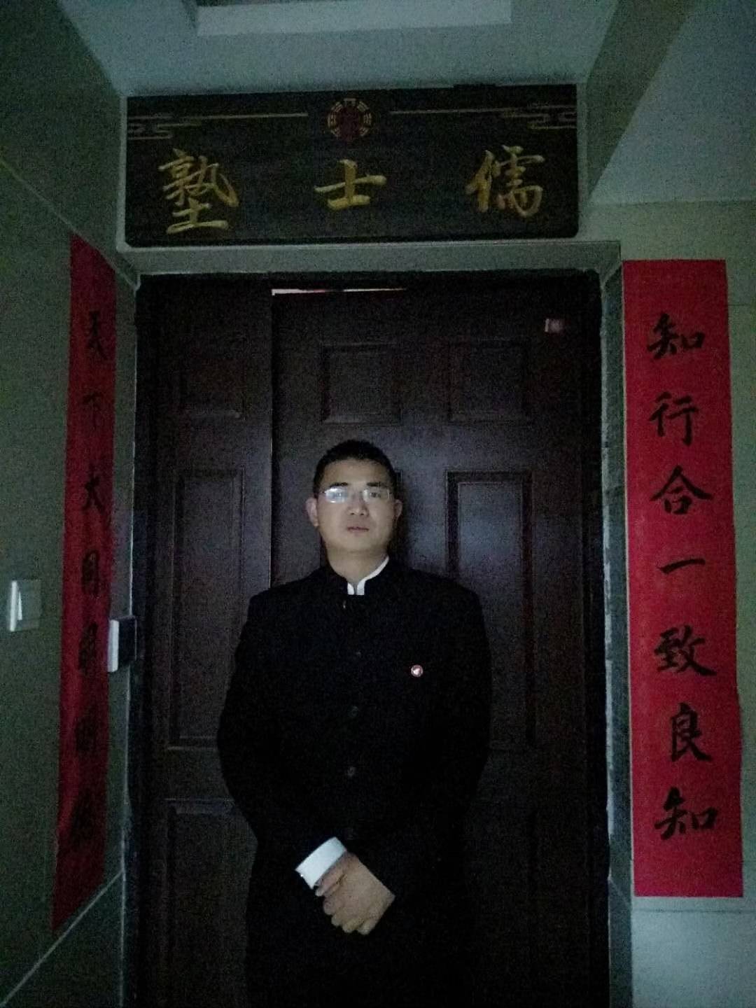 辛豪杰:一个城市的骄傲是我们这里出了大人物