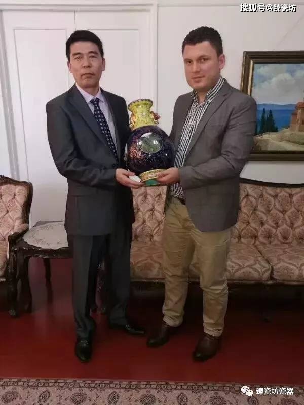 王国喜霁彩珐琅第一人惊世的研究成果