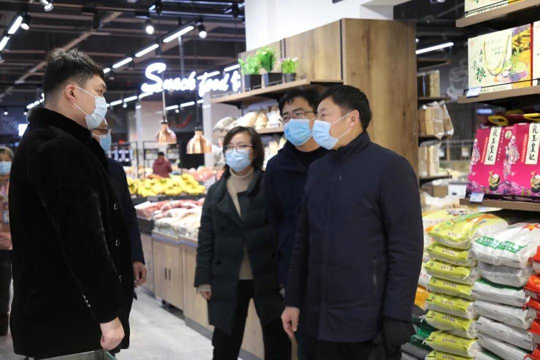 射阳合德镇党委书记周正林率队检查疫情防控工作