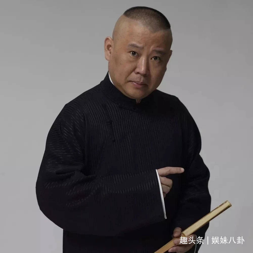 商演有两种,一个是个人专场,一个则是团体商演,个人专场就如李宏烨