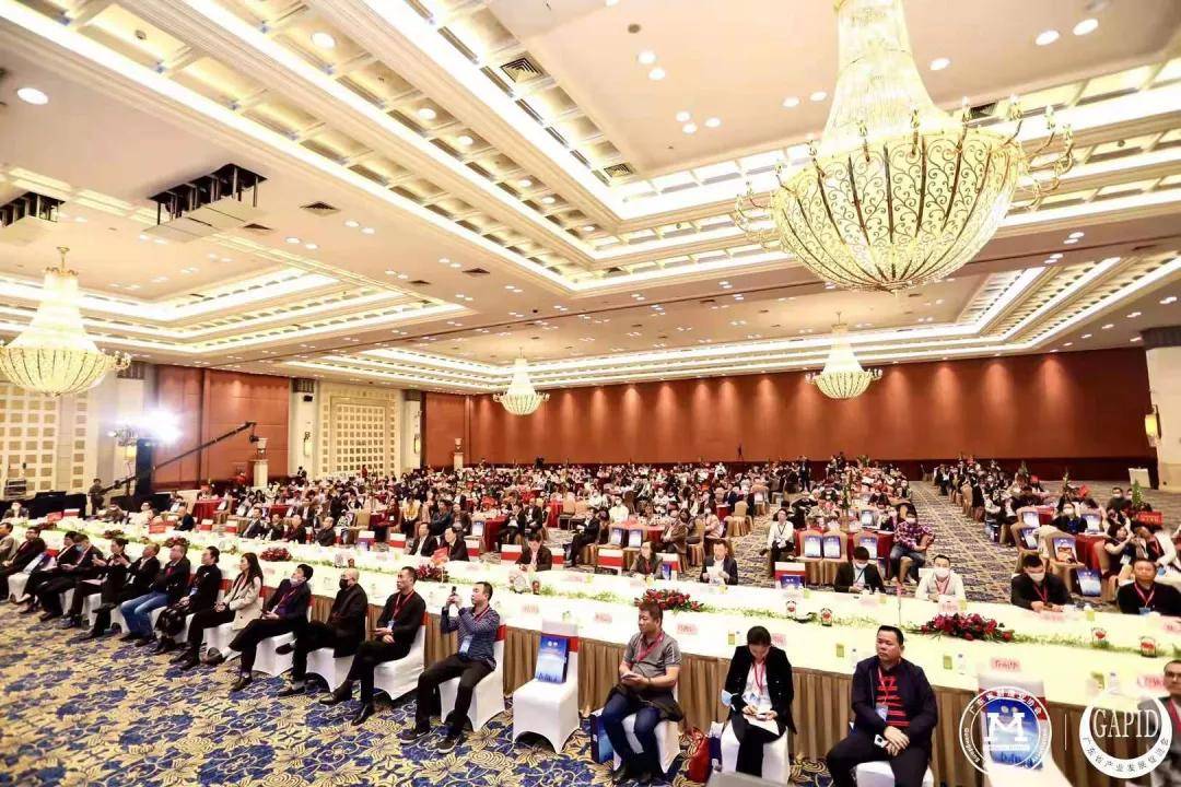 2021年"两会"新春年会在广州举办