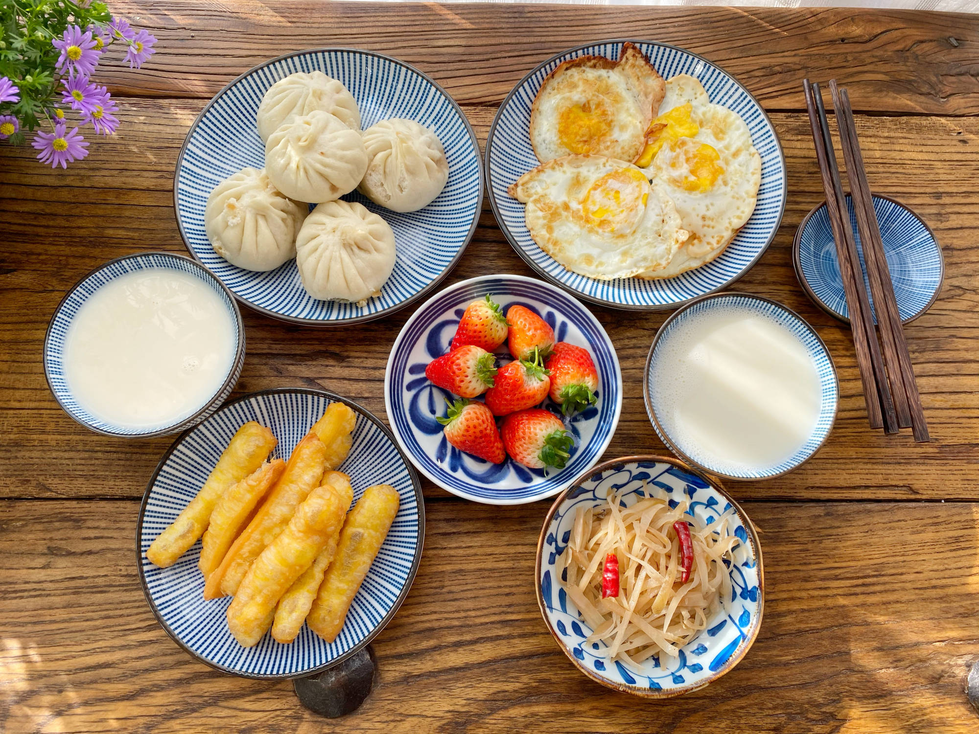周三女儿的传统中式早餐,15分钟做一桌,营养搭配好吃又美味