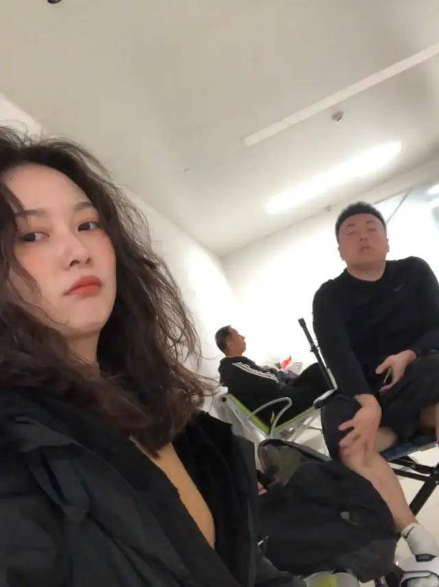 花小钱装大x,说的就是网红晚晚和她老公_林瀚