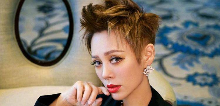 没人气就没镜头,这就是残酷的娱乐圈,博纳老板娘也不