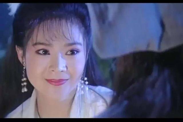 1994~1995金超群版的两部《天师钟馗》,也是美女如云啊