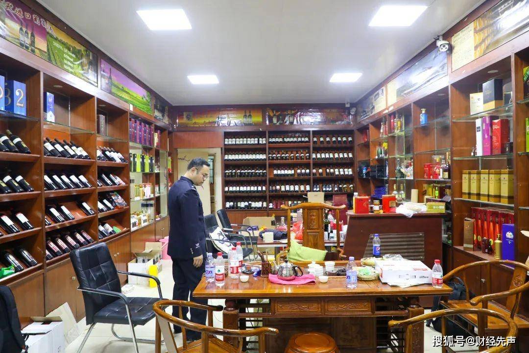 鲜少有人光顾烟酒店利润在哪过来人建议新手别进