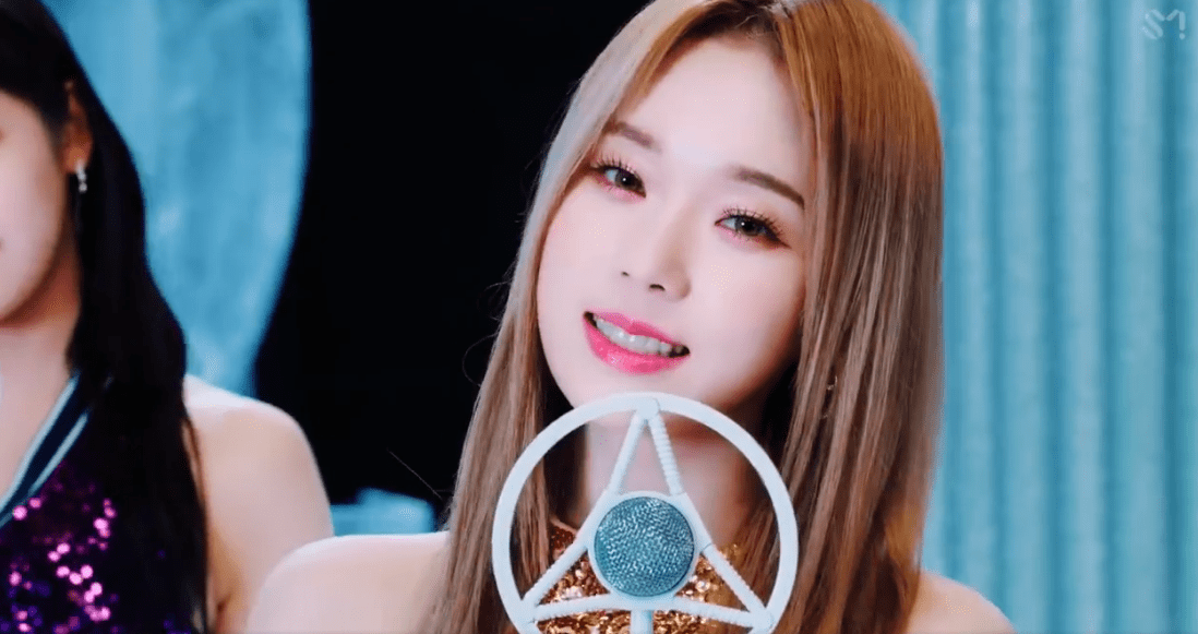 aespa圣诞曲mv,吉赛尔嗓音自带混音效果,winter因为镜头多被喷