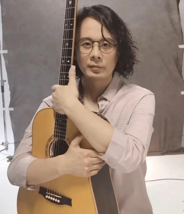 唐磊曝丁香花收入版税够买深圳一栋楼我拿的不足百分之一