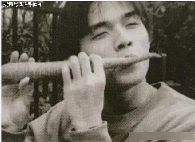 原创一组明星老照片,很可爱的周杰伦,土气的张雨绮,你都见过吗?