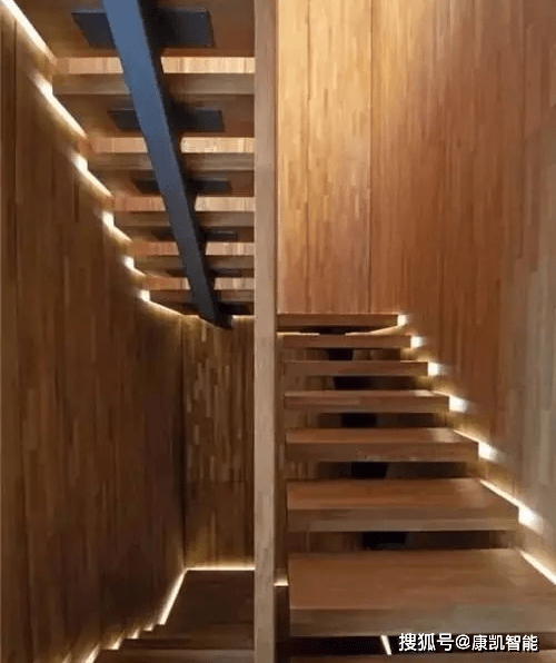 【技术】如何安装大理石楼梯踏步灯安装过程