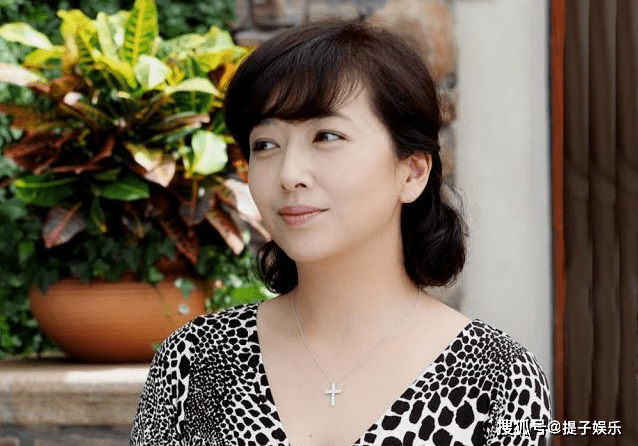 原创成熟之美,年过50岁的11位女明星,芳华依旧风采不减当年