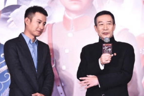 原创原来李雪健老婆是大家熟悉的演员,儿子长得帅气,还是研究生