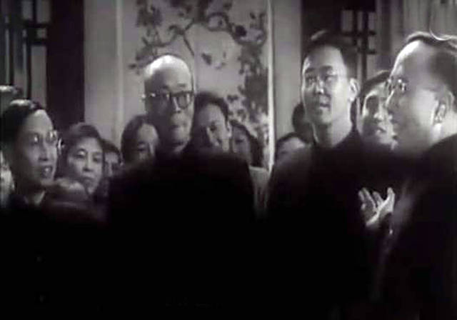 这是一部汇集钱学森,老舍,巴金,梅兰芳,郭沫若等大咖人物的电影