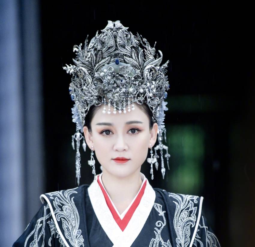 都是亲生儿子,独孤皇后却不喜欢太子反而喜欢杨广,只因一个女人