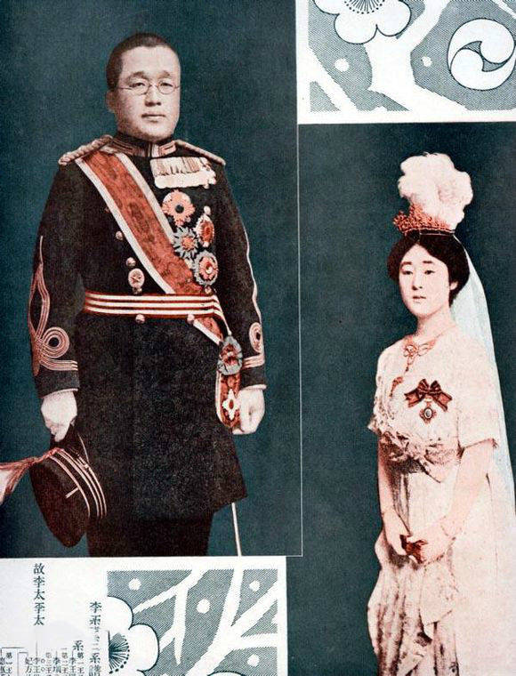 明治天皇当时还说:我们要照顾好这个韩国的皇太子,对待他就要像对待