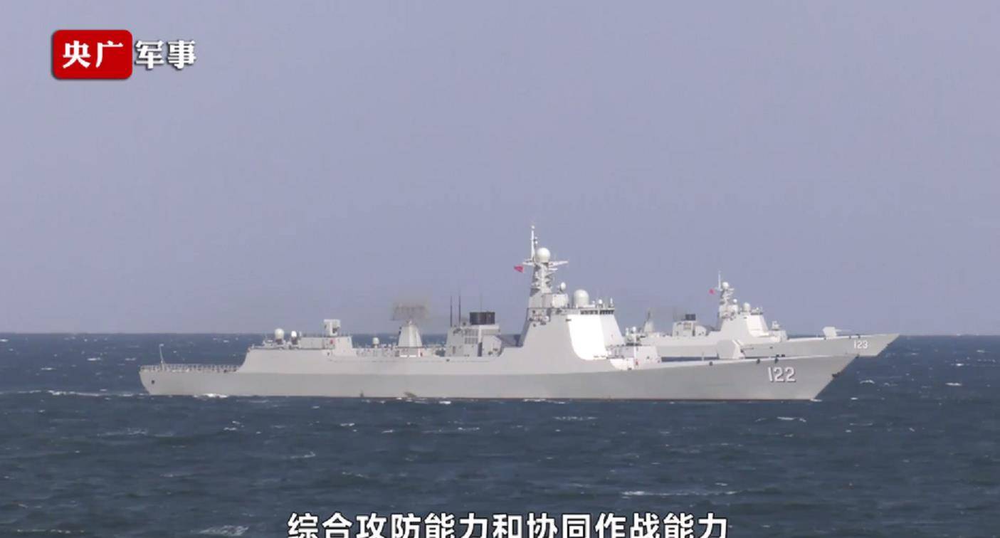 而从052d驱逐舰14号舰"淄博舰"(舷号156)开始,海军也对该型驱逐舰进行