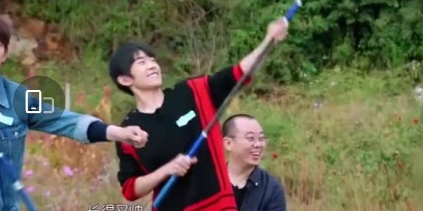 刘涛隔空喊话易烊千玺,喊话的称呼格外的与众不同,令人出乎意料