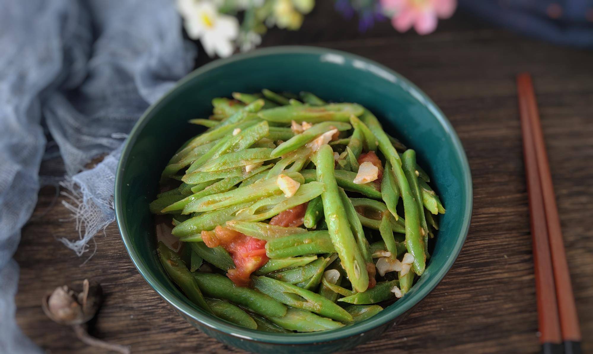 原创夏天这菜正当季,4块钱1斤,钙含量是鸡蛋的7倍,家有孩子要多吃