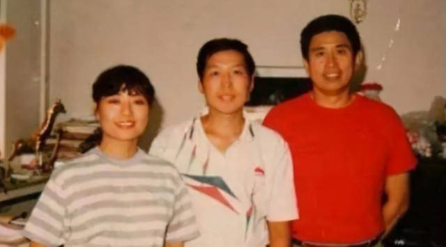 与程志"闪婚闪离"的殷秀梅,二婚嫁法国贵族,今64岁遗憾无子