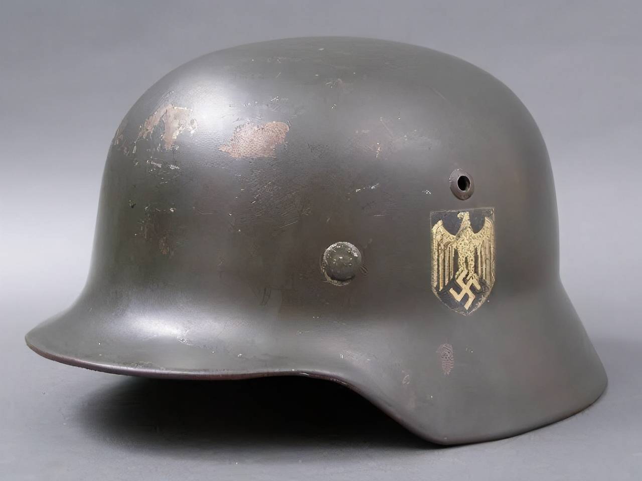 原创德国为伞兵研发的头盔,比m35还好,世界上第一款伞兵专用头盔