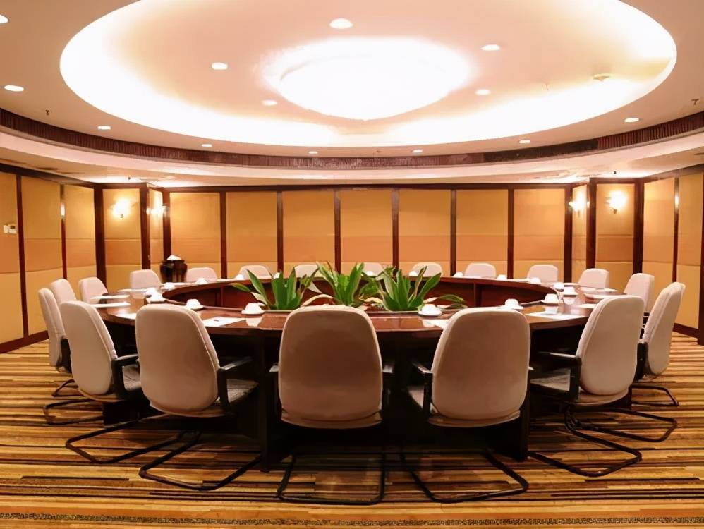 会议酒店场地常用台型摆放及布置_桌子