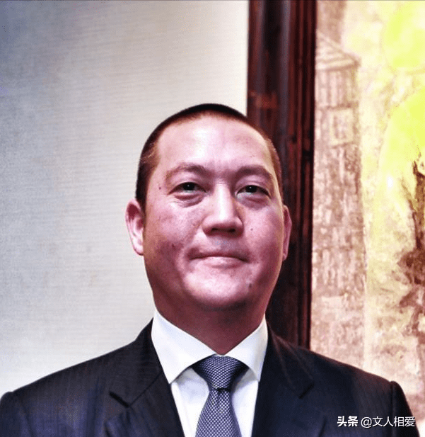 长相最像蒋介石的曾孙蒋友松参观黄埔军校时说我家吃饭就这样