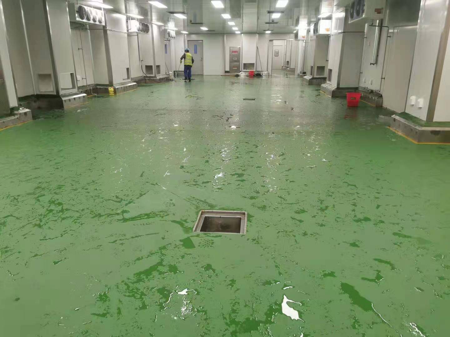 中央厨房地面地滑怎么办?用它都能解决,我们来看一看!