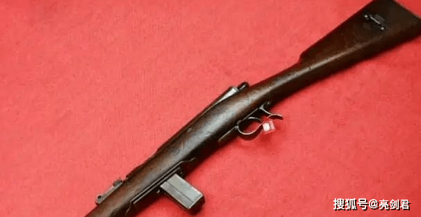 原创意大利人打仗不行,造枪水平一流,为什么人人都爱m1938冲锋枪