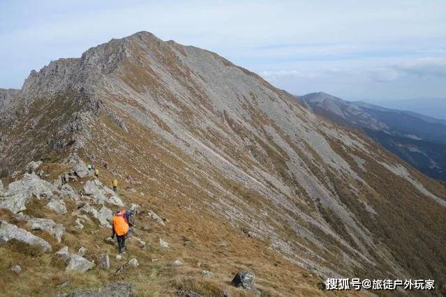 五一穿越鳌太线形同搏命19岁青年丧命不足5天又有人被困